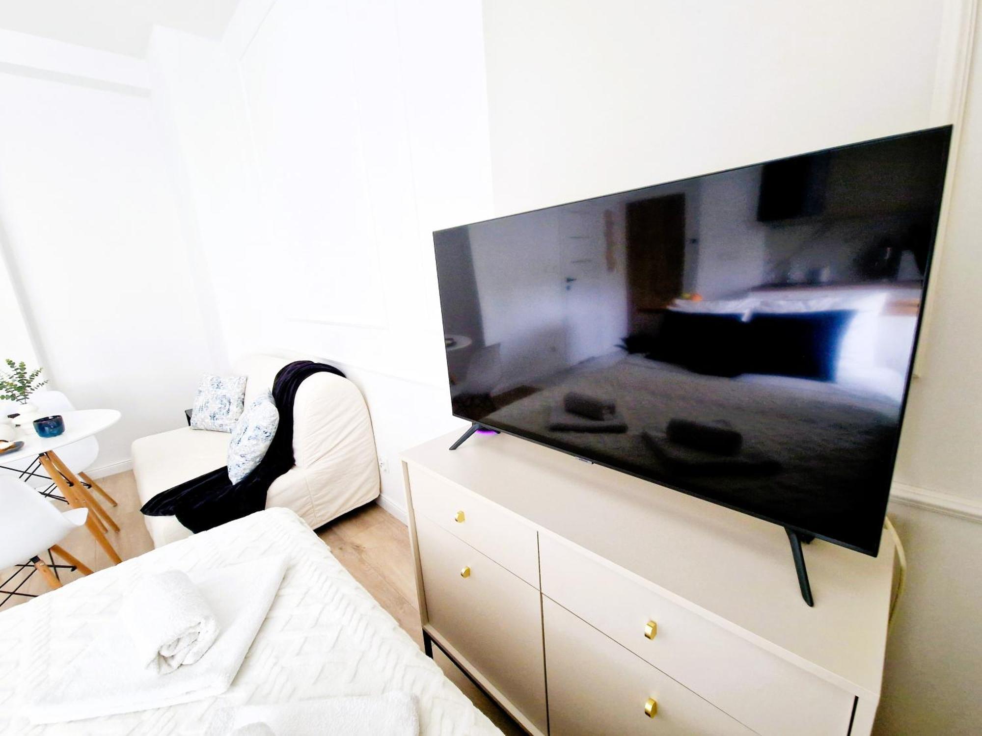J&W Apartments Grojecka Glam Flat Βαρσοβία Εξωτερικό φωτογραφία